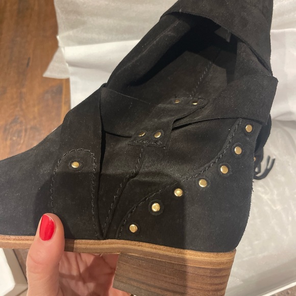 CHLOE booties - Picture 5 of 9